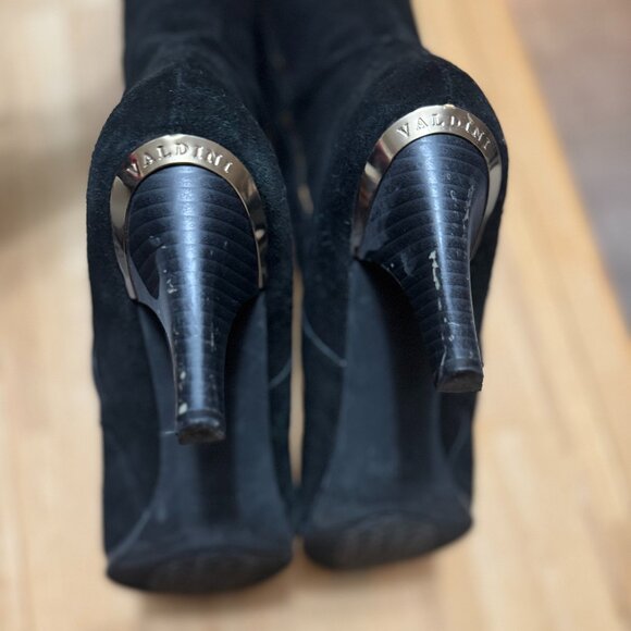 Valdini black suede knee-high boots size 10 - Picture 3 of 4